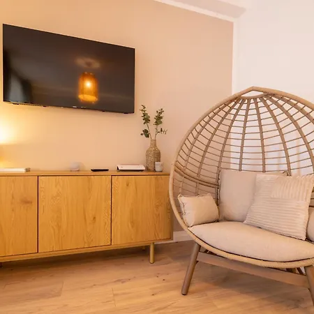 Apartment Modern Altstadt- Stilvolles Barrierefreies - Kostenloser Parkplatz Und Wlan Erfurt