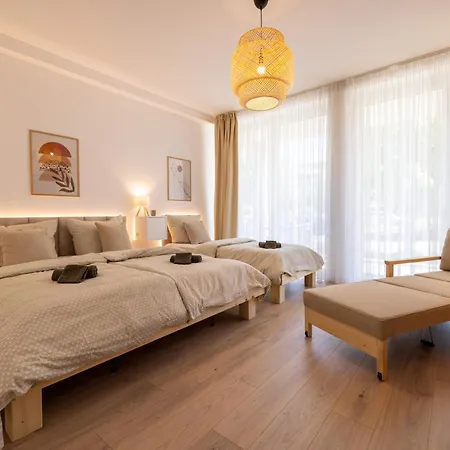 Modern Altstadt- Stilvolles Barrierefreies - Kostenloser Parkplatz Und Wlan Apartment Erfurt