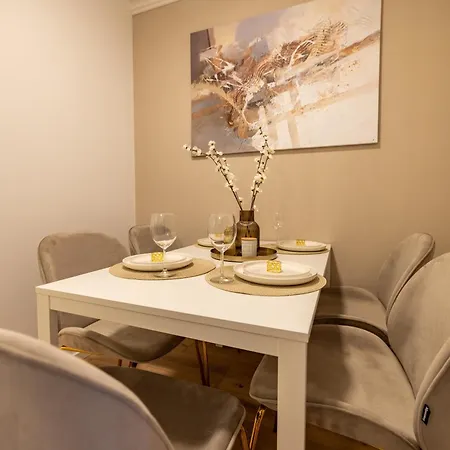 Apartment Modern Altstadt- Stilvolles Barrierefreies - Kostenloser Parkplatz Und Wlan Erfurt
